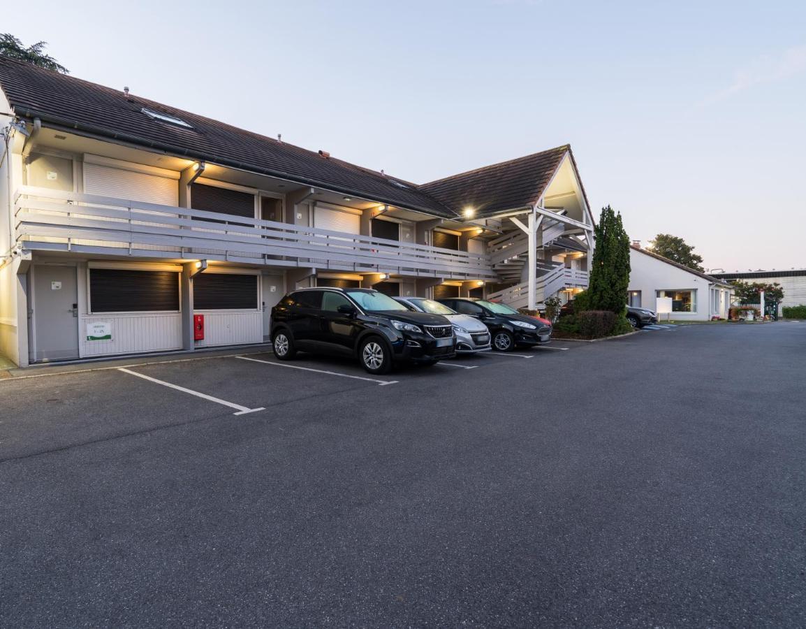 Hotel Campanile Montesson - Le Vésinet Exterior foto
