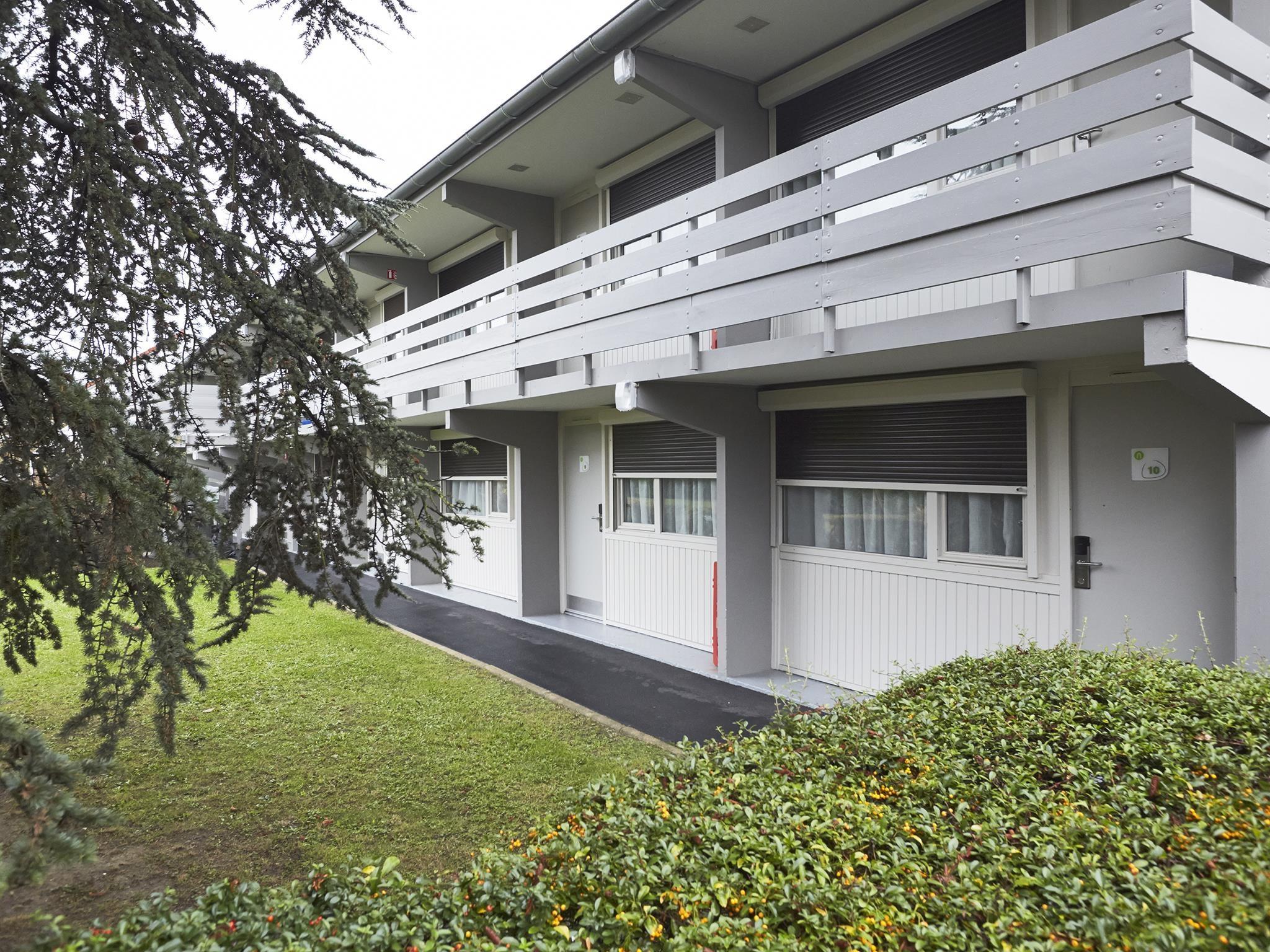 Hotel Campanile Montesson - Le Vésinet Exterior foto
